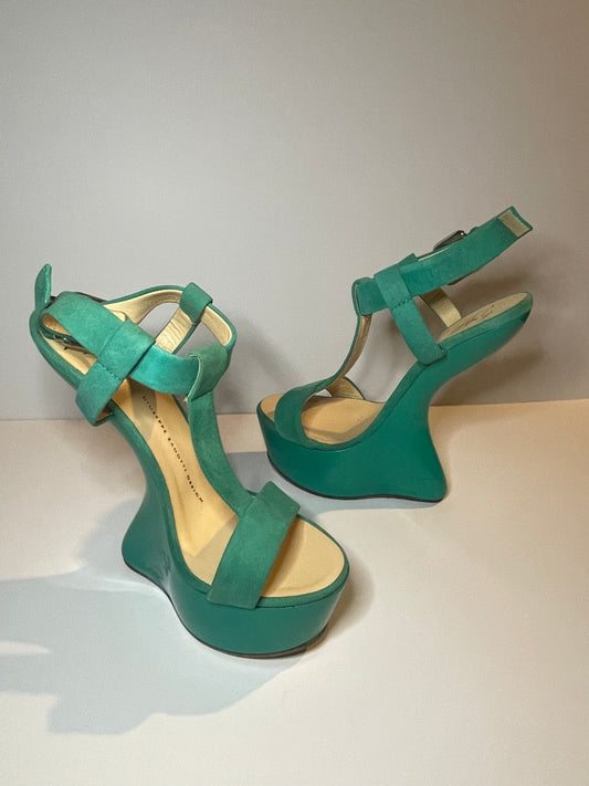 Giuseppe Zanotti "Curve Jem" Sandal