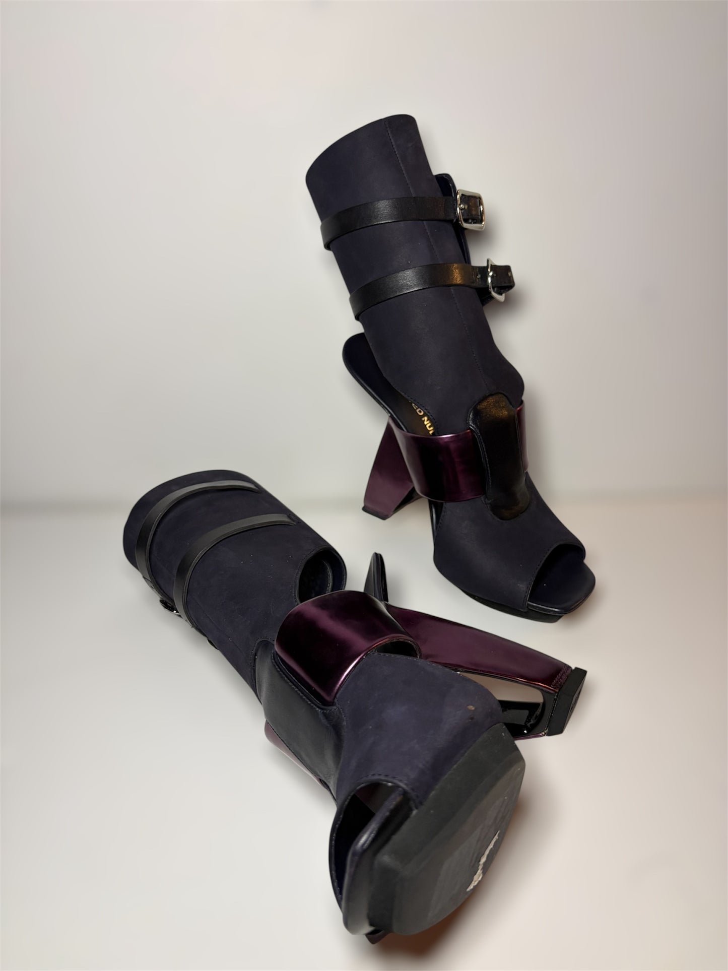 United Nude Ultra Loop Sandals